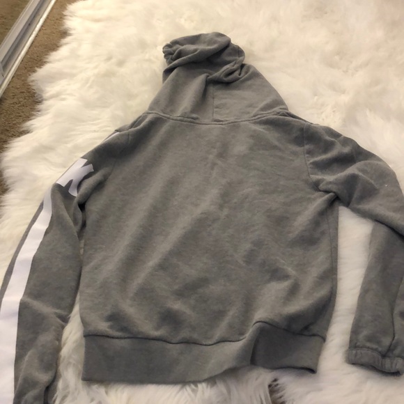 Gray pink hoodie - Picture 4 of 4